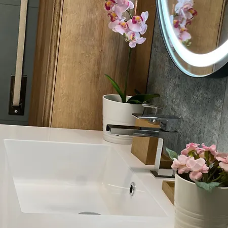 Apartment Plumbird Boutique & Rome